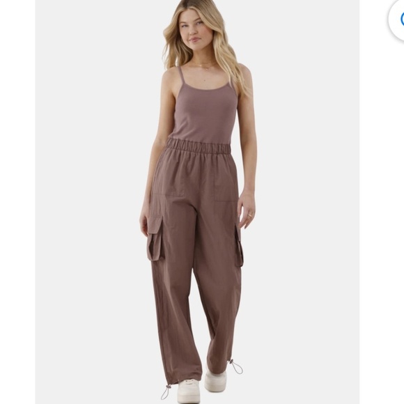 No Boundaries Pants - Vintage nobo Women's Brown Cargo overall Pants Sz medium sold out!